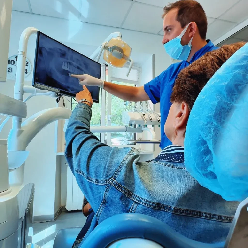 Impianto Dentale a Massa e Carrara - Odontoiatria OK