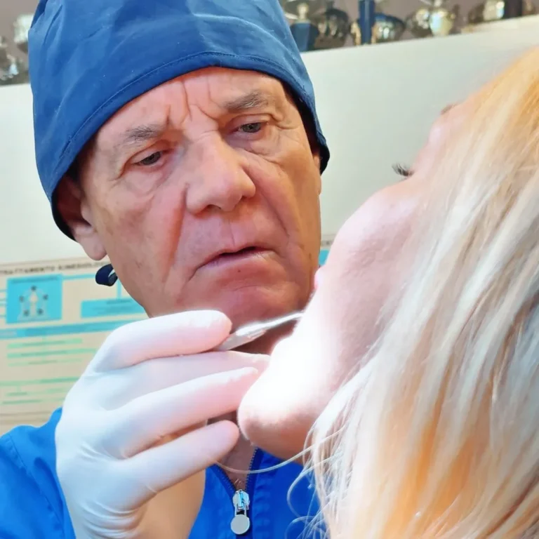 PARODONTOLOGIA - parodontologo a Massa Carrara Cura della parodontite a Massa e Carrara